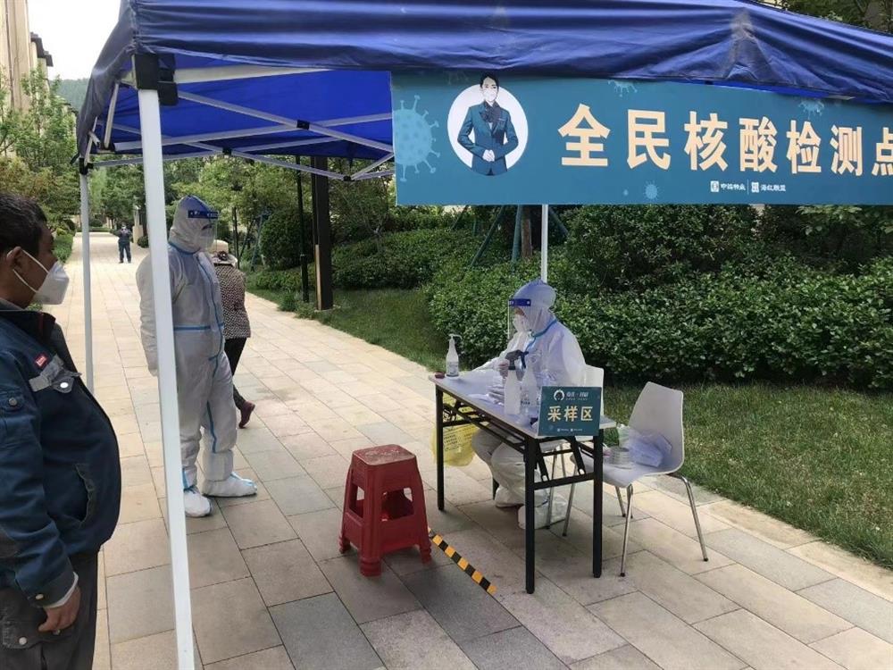 產(chǎn)發(fā)戰(zhàn)疫 | 園區(qū)巾幗不輸男兒，退伍黨員連續(xù)沖鋒在第一線